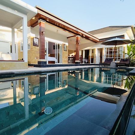 Luxury Private 2Bed Poolvilla In Lovina Twinflower Villa Buitenkant foto
